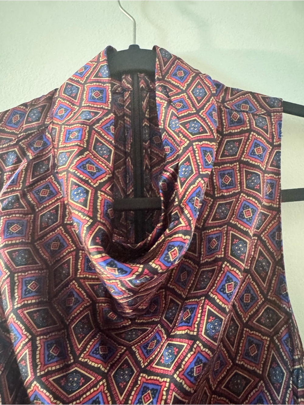 Banana Republic 100% Silk XL Sleeveless Blouse